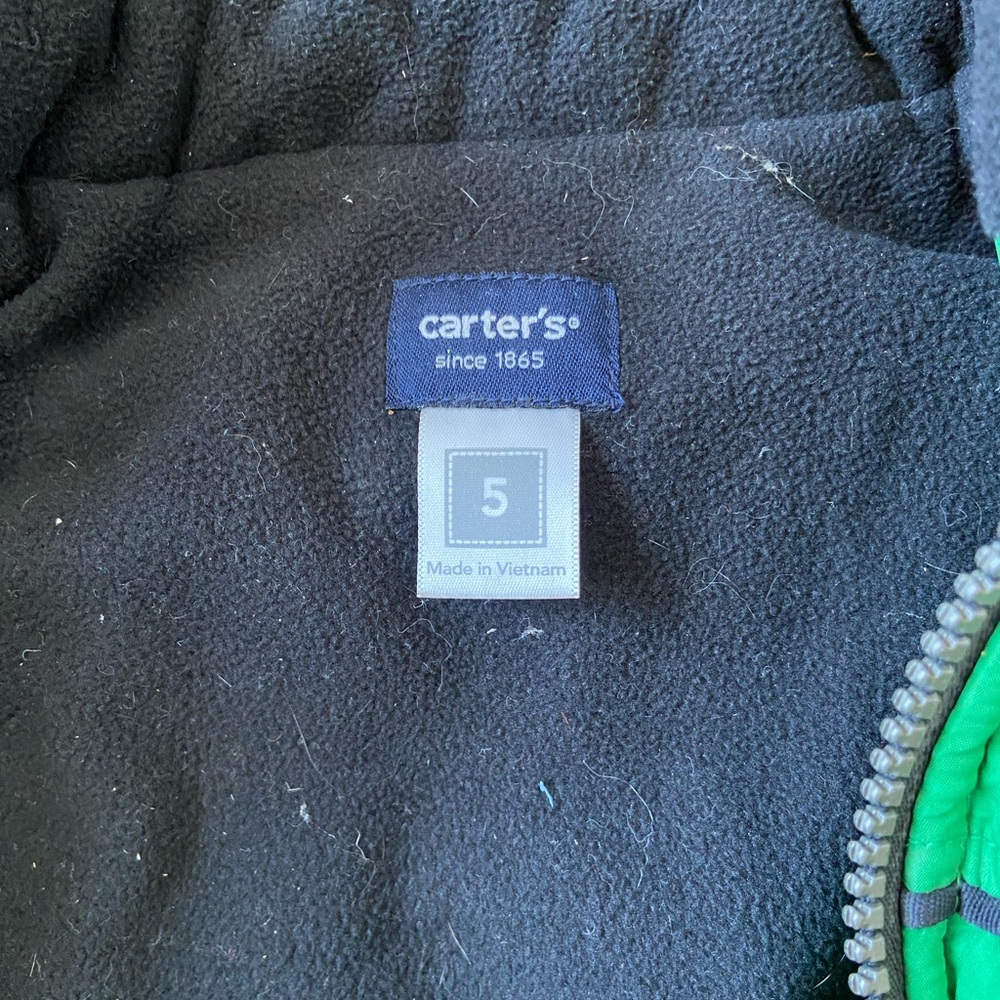 Carter’s Puffer Vest - Picture 2 of 5